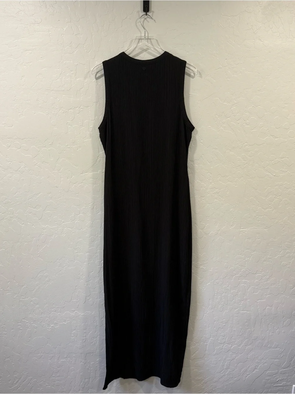Lululemon Sleeveless Pleated Stretch Maxi Dress Size L